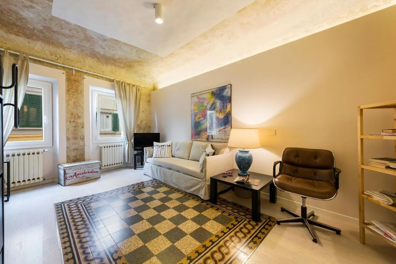Orto Deluxe By Mmega Apartment Florence